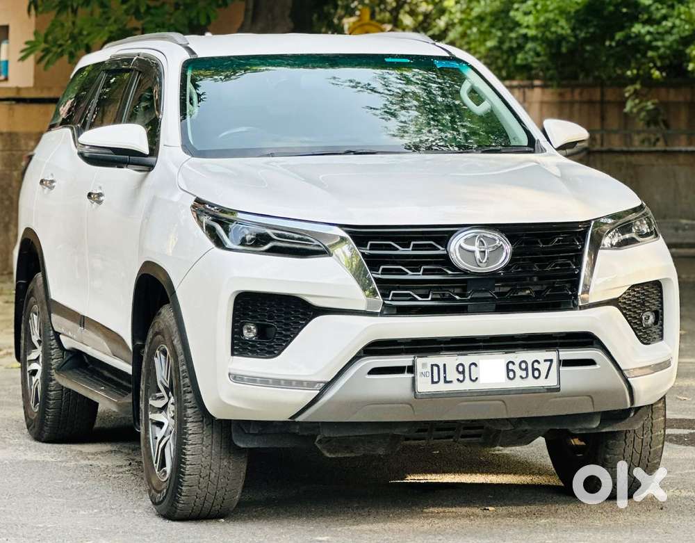 Toyota Fortuner 4x2 At 2.7 Petrol, 2022, Petrol
