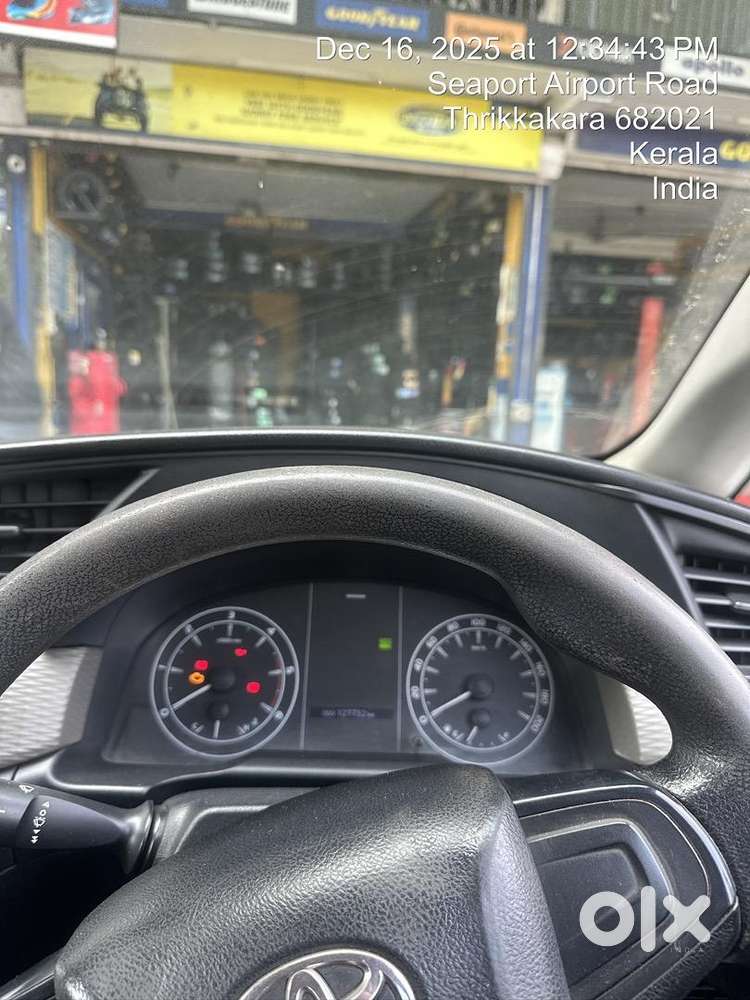 Toyota Innova Crysta 2019