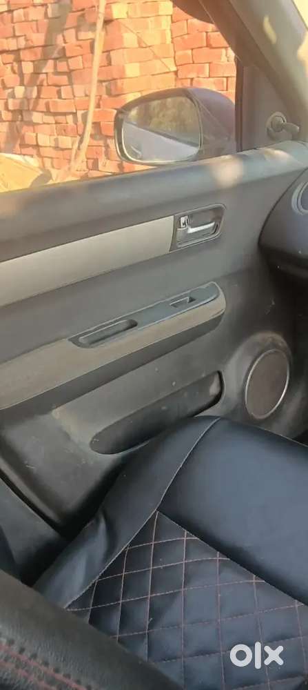 Maruti Suzuki Dzire 2011