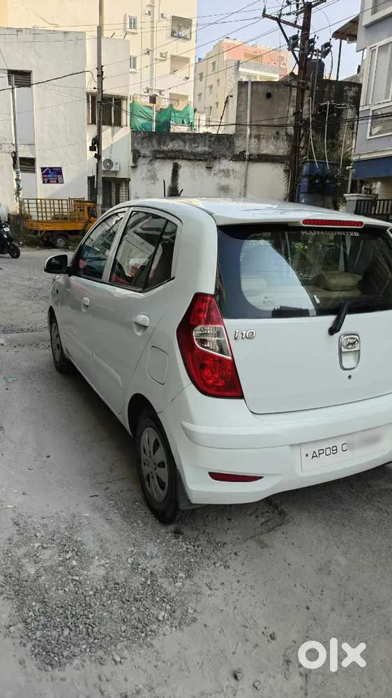 Hyundai I10 Sportz 1.2 Petrol At 2013