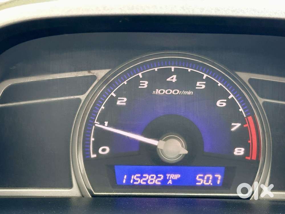 Honda Civic 1.8 V Mt, 2011, Cng & Hybrids