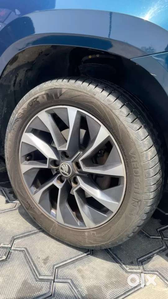 Skoda Karoq 1.5 Tsi, 2020, Petrol
