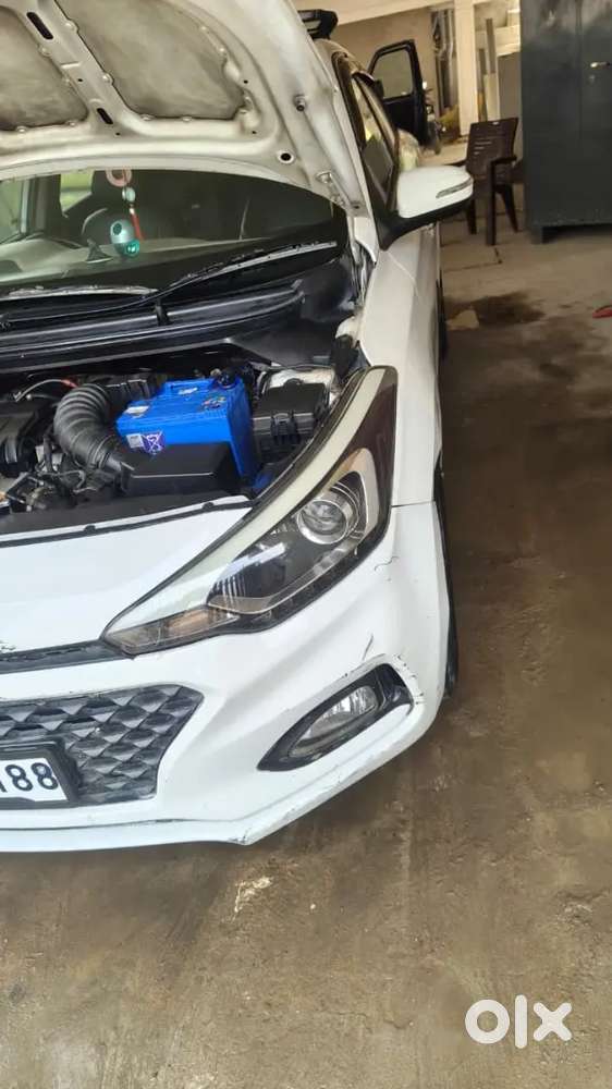Hyundai Elite I20 2018 Diesel 96000 Km Driven