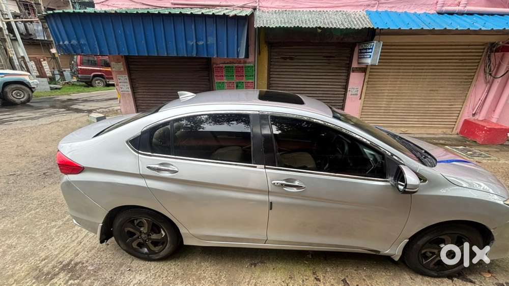 Honda City With Sun Roof Diesel 2014