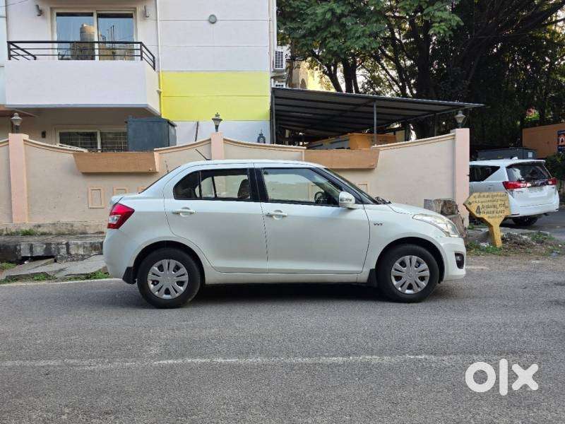 Maruti Suzuki Swift Dzire 1.2 Vxi Bsiv, 2012, Petrol