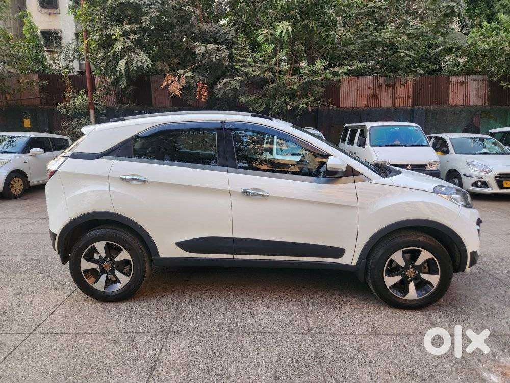 Tata Nexon Xz Plus (hs), 2018, Petrol