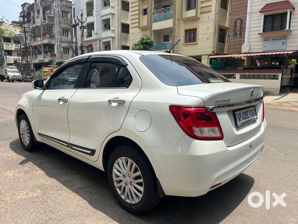 Maruti Suzuki Swift Dzire 1.3 Zxi, 2024, Petrol