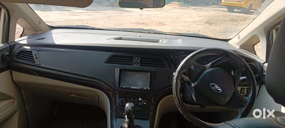 Mahindra Marazzo M2, 2019, Diesel