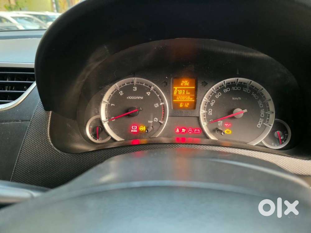 Maruti Suzuki Swift Dzire Zdi Bsiv, 2013, Diesel