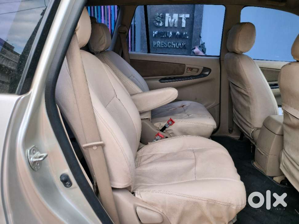 Toyota Innova 2.5 G (diesel) 7 Seater Bs Iv, 2008, Diesel