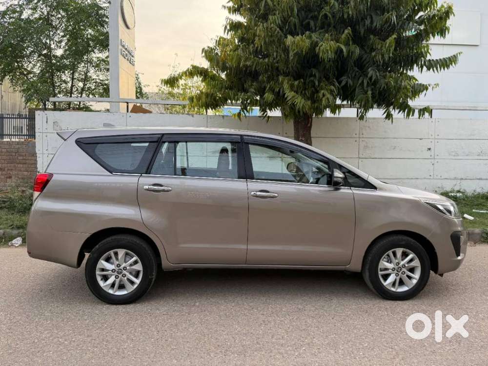Toyota Innova Crysta 2.8 Gx At 7 Str, 2020, Diesel