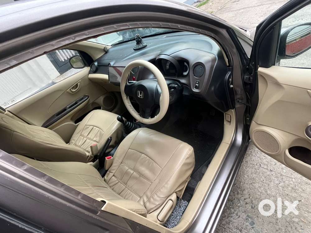 Honda Brio 2013