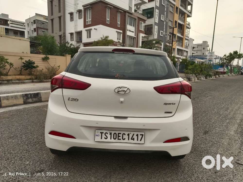 Hyundai I20 Sportz 1.4 Crdi, 2014, Diesel