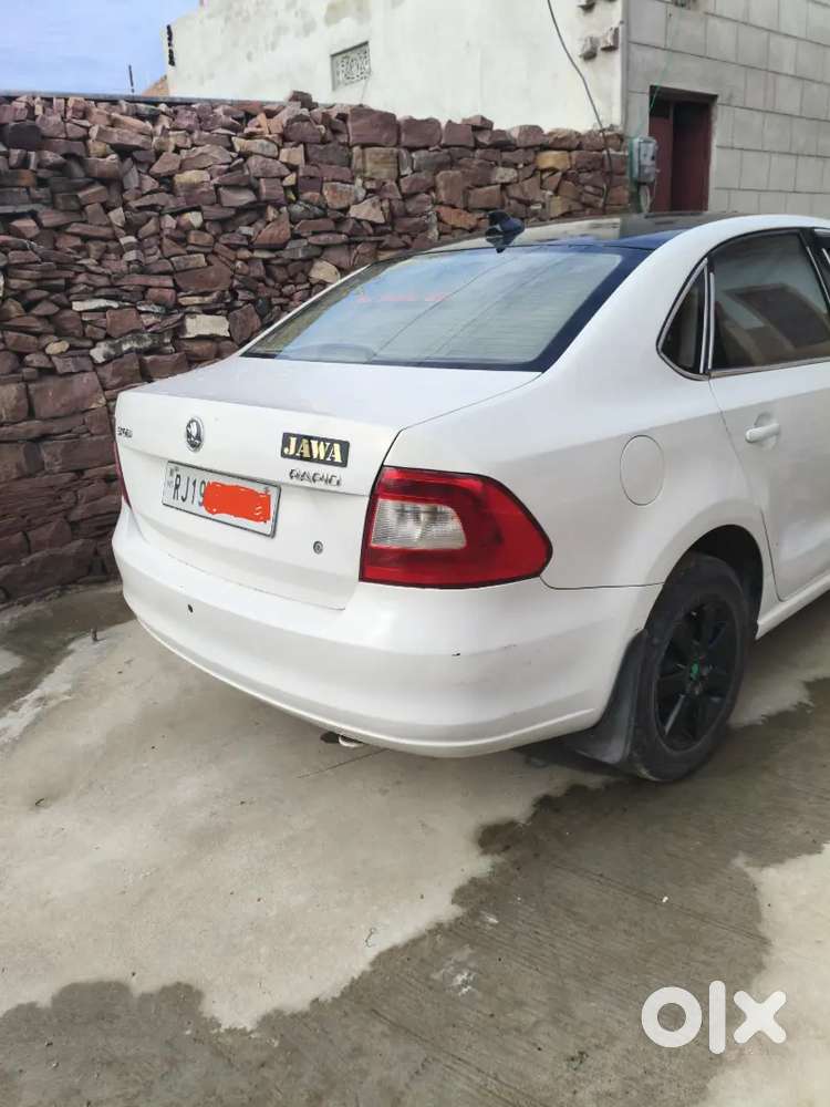 Skoda Rapid 2014 Diesel 120000 Km Driven