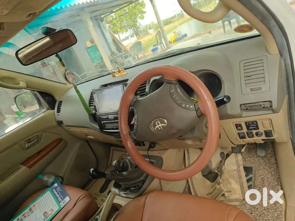 Toyota Fortuner 2009 Dec, 4*4 Manual, 240000kms Driven, New Tyres