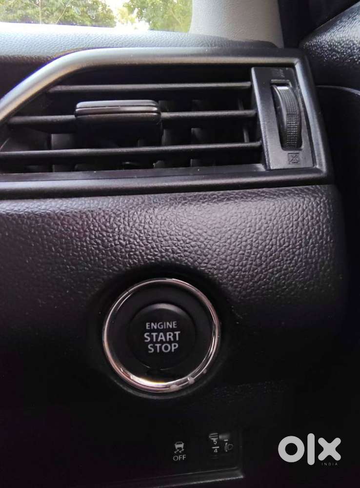 Maruti Suzuki Swift 1.3 Zxi, 2024, Petrol