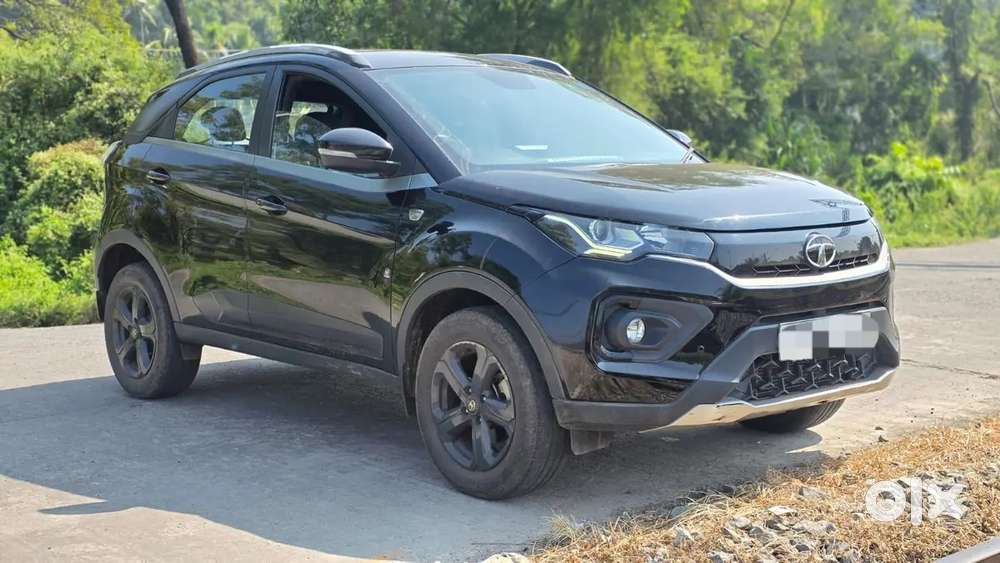 Tata Nexon 1.5 Revotorq Xza Plus Premium, 2023, Diesel
