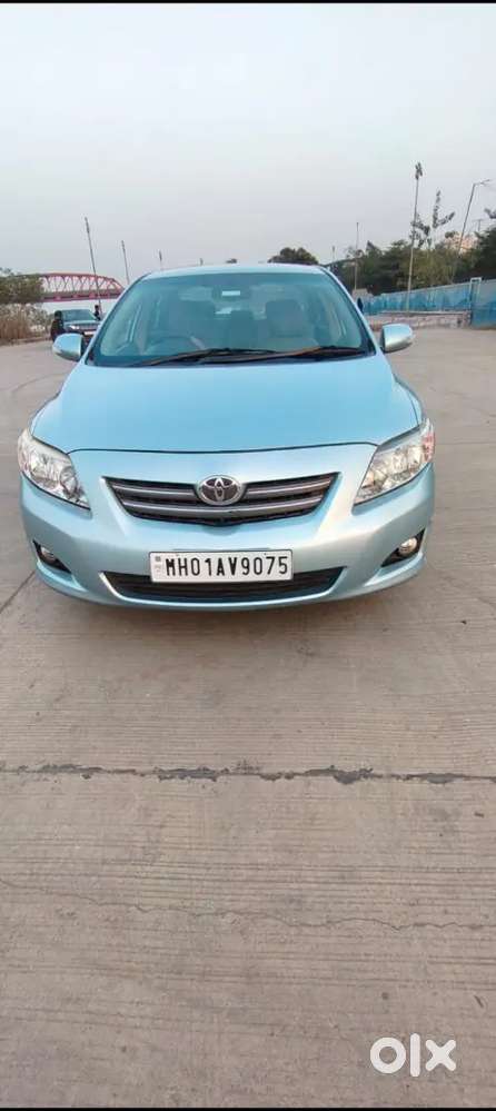 Toyota Corolla Altis Petrol Manual 2011 Car