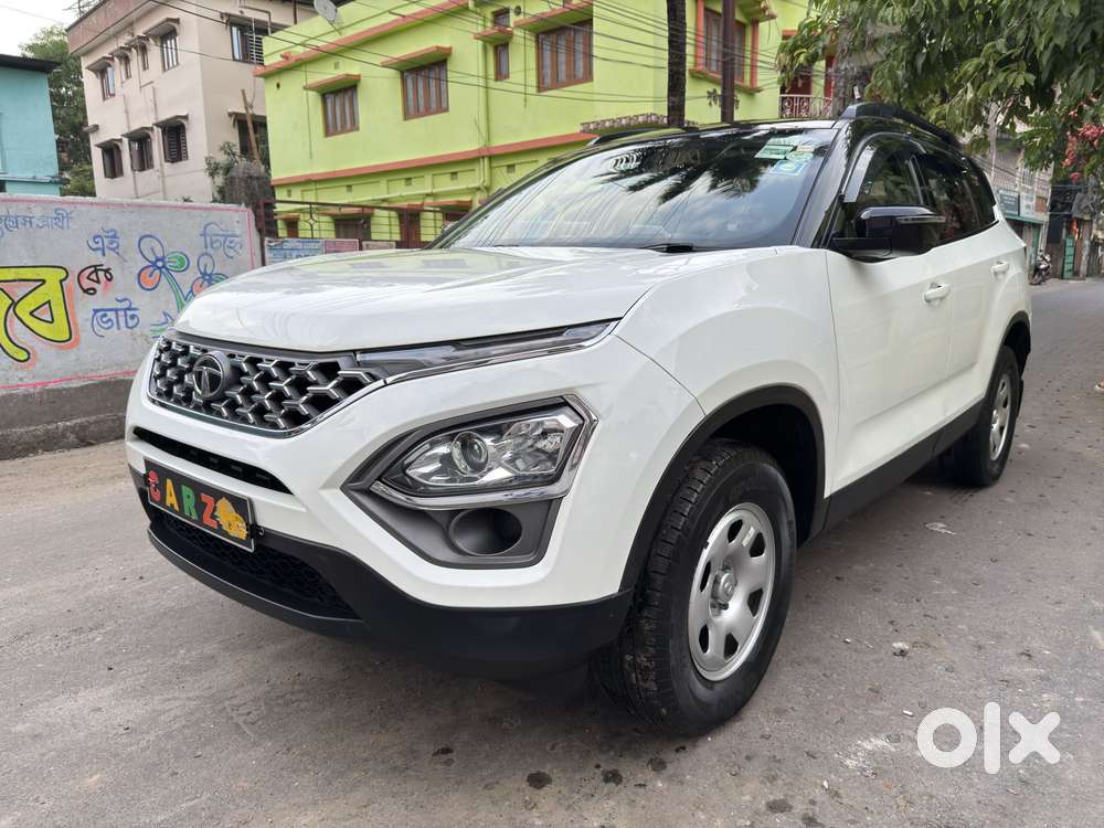 Tata Safari Pure, 2023, Diesel
