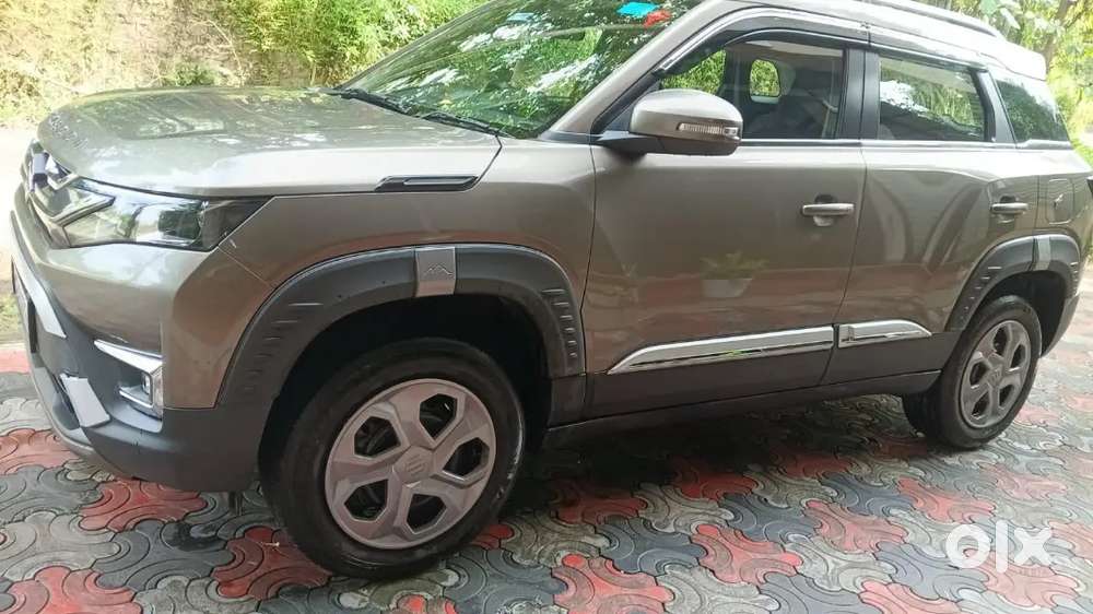 Maruti Suzuki Brezza Lxi 2024
