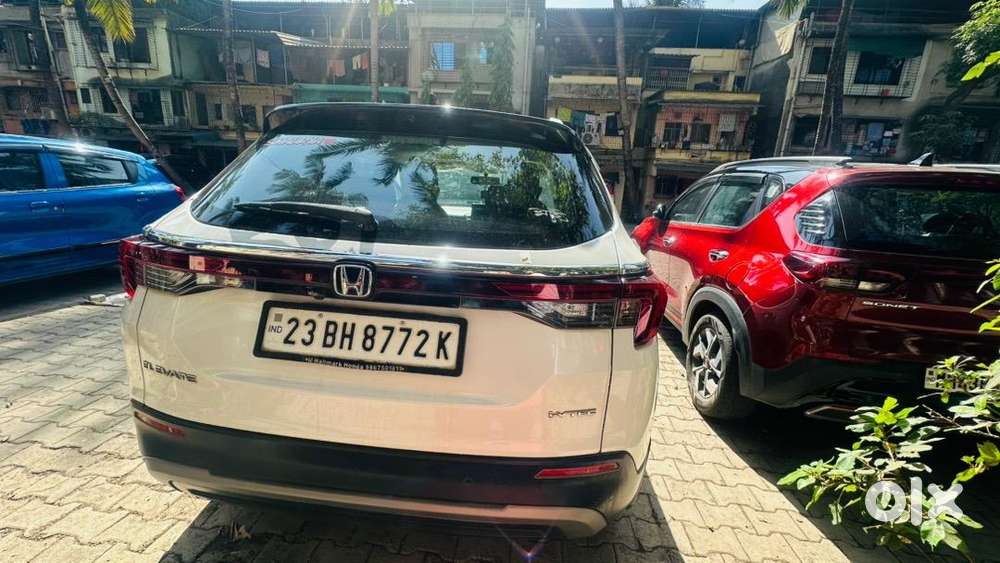 Honda Elevate 2023 Petrol 11000 Km Driven