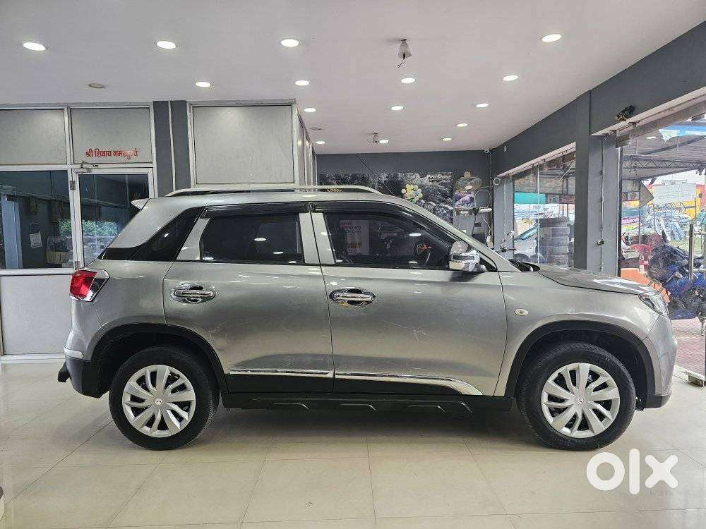 Maruti Suzuki Brezza Vxi At, 2016, Petrol