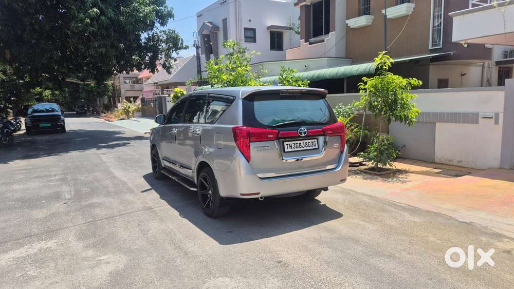 Toyota Innova Crysta 2.4 V, 2018, Diesel