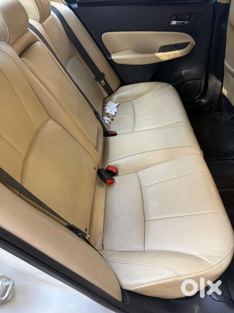 2022 Honda City 5th Gen Zx Cvt I Vtec - 52km Only