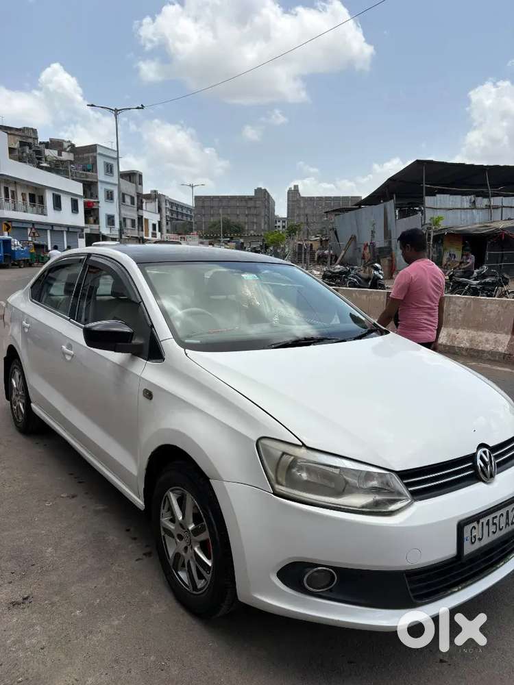 Volkswagen Vento Highline 2012