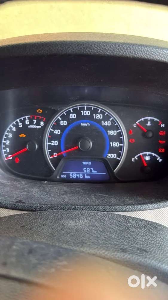 Hyundai Grand I10 Sportz 2015 Car