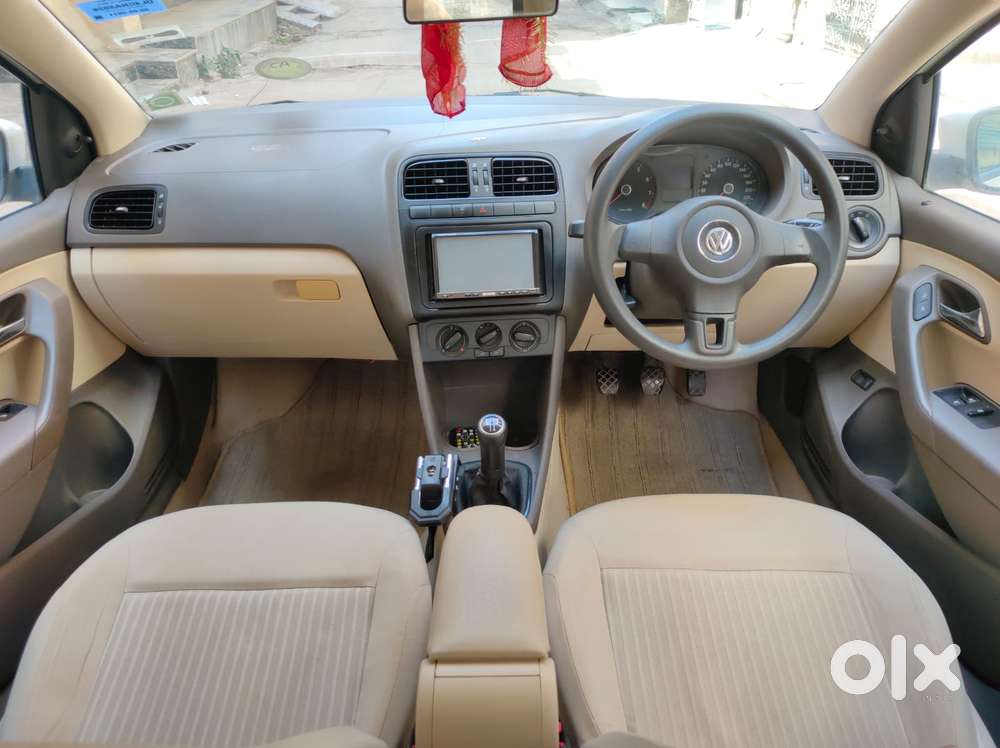 Volkswagen Vento 2010-2013 Petrol Comfortline, 2011, Petrol