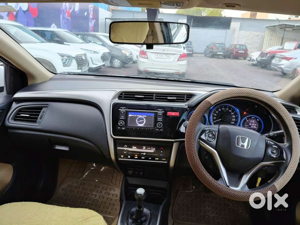 Honda City I-vtec S, 2015, Petrol