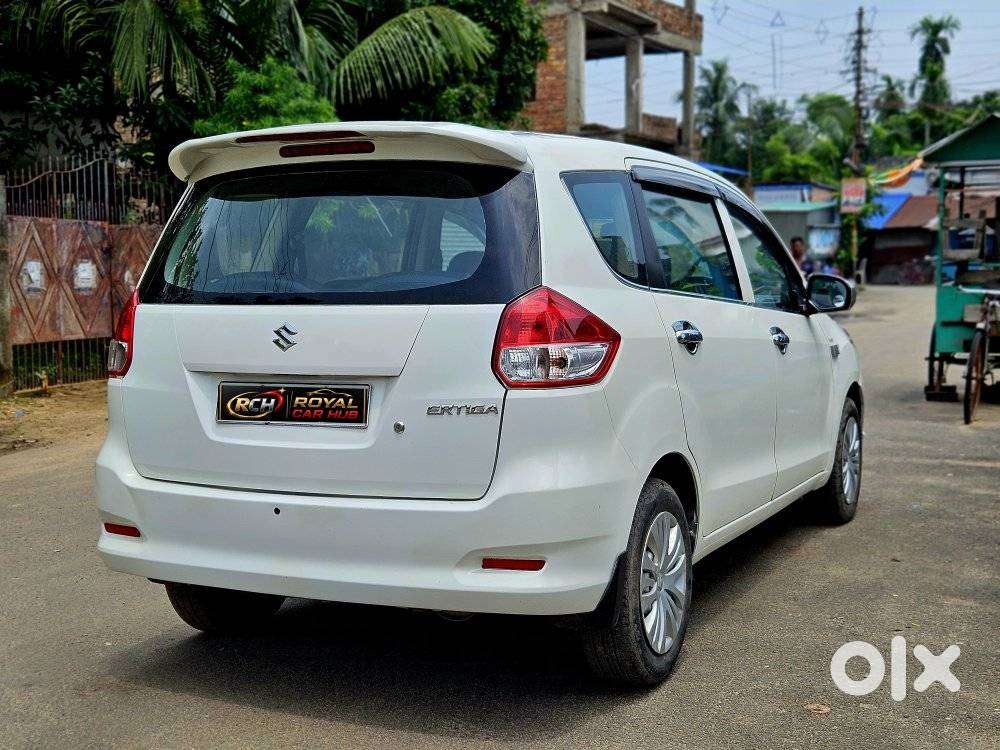 Maruti Suzuki Ertiga Lxi, 2017, Petrol