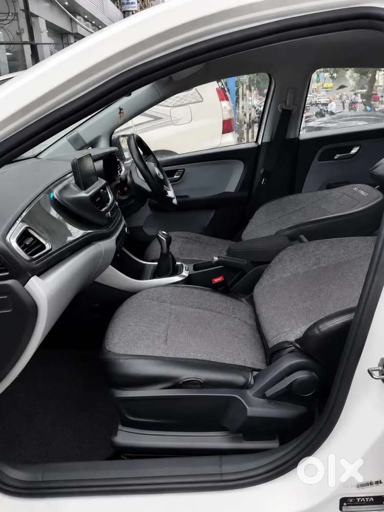 Tata Altroz Xz, 2020, Petrol