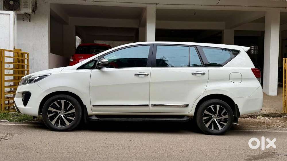 Toyota Innova Crysta 2.4 Z 7 Str, 2021, Diesel