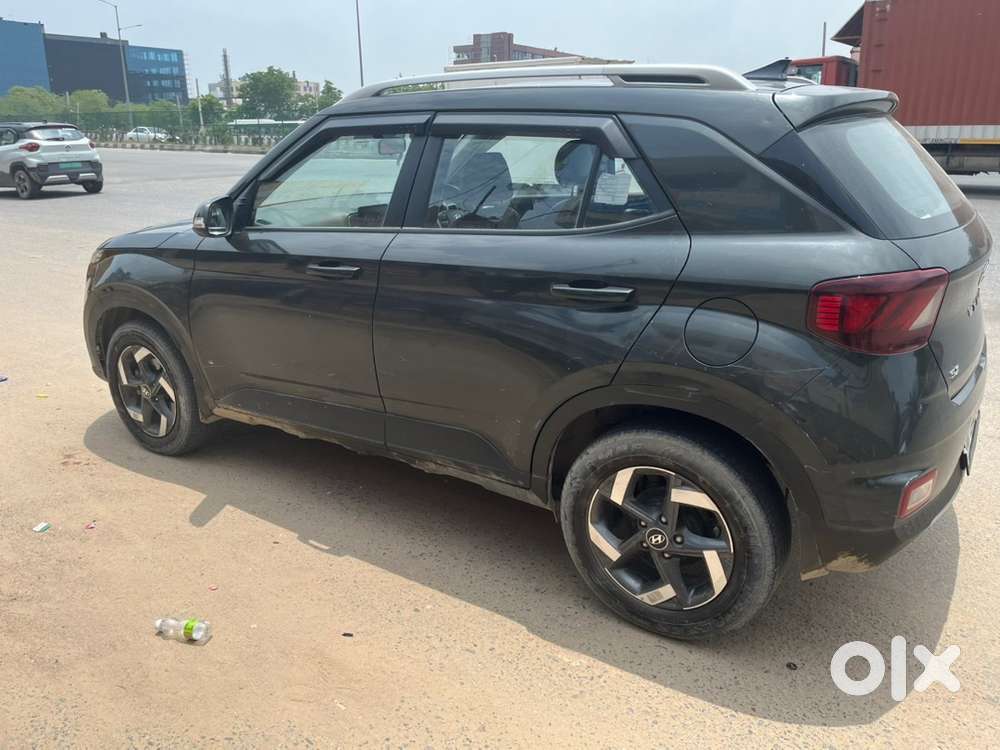 Hyundai Venue Petrol 2020