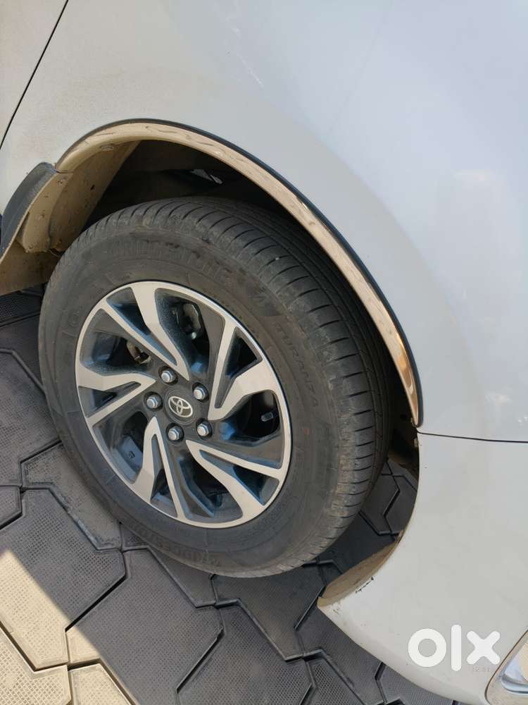 Toyota Innova Crysta 2.4 V, 2024, Diesel