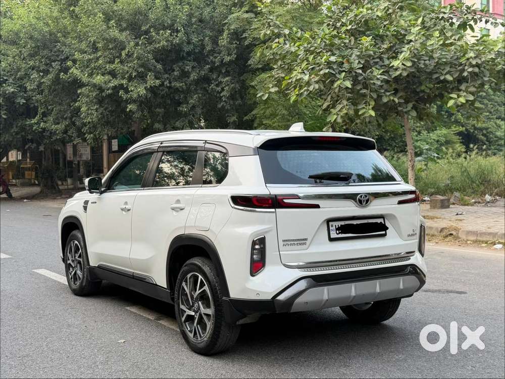 Toyota Urban Cruiser Hyryder 1.5 V Hybrid, 2025, Petrol