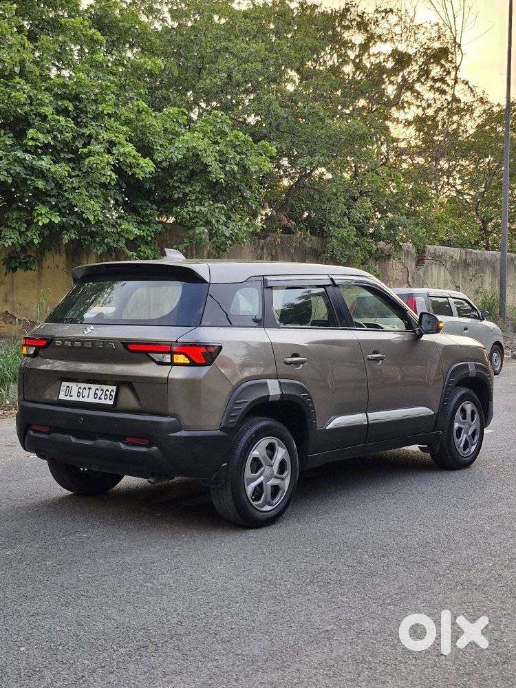 Maruti Suzuki Brezza 1.5 Lxi Smart Hybrid, 2024, Petrol