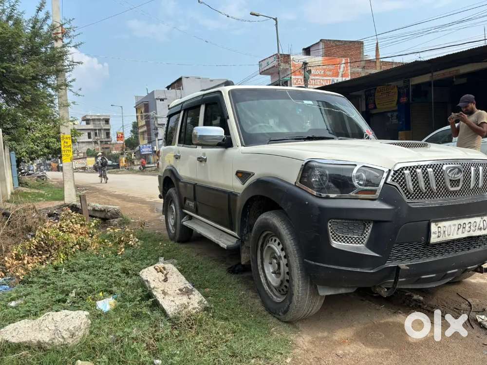 Mahindra Scorpio Hybrid 2018
