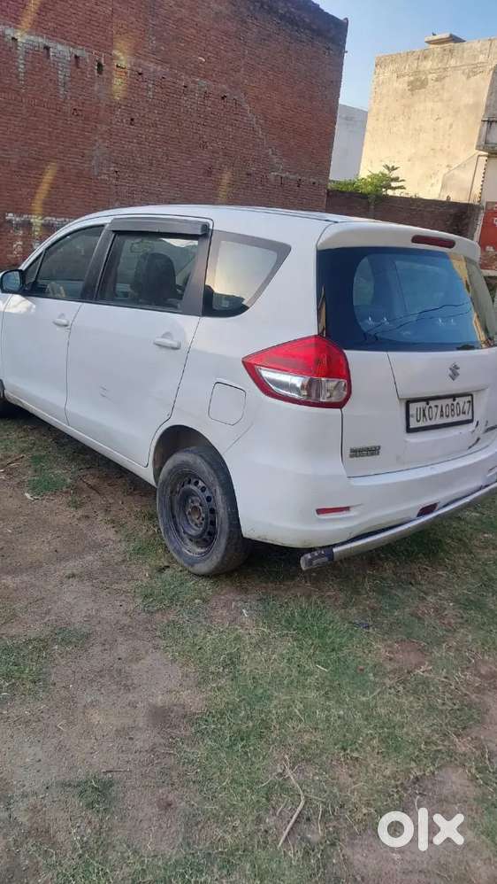 Maruti Suzuki Ertiga 2012 Urgent Sale