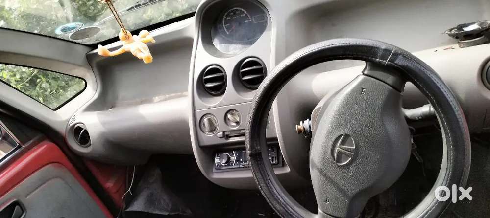 Tata Nano Twist 2011 Petrol