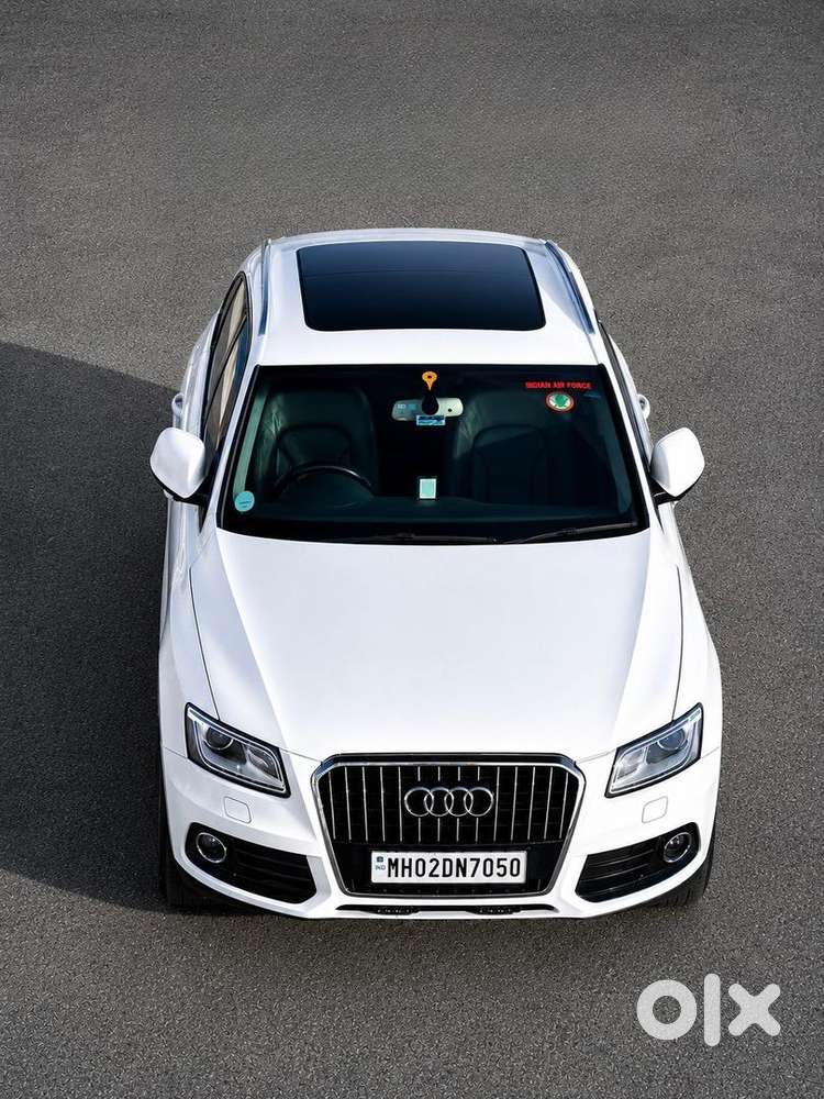 Audiq5 2.0tdiquattro  14end  2ndowner  Mint  Pune No Have Litte Work