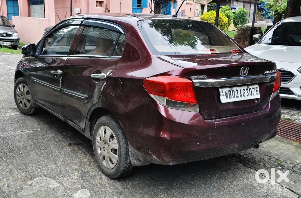 (2015-model) Honda Amaze (sx-mt I-vtec) Petrol (airbags, Abs) At Sodep