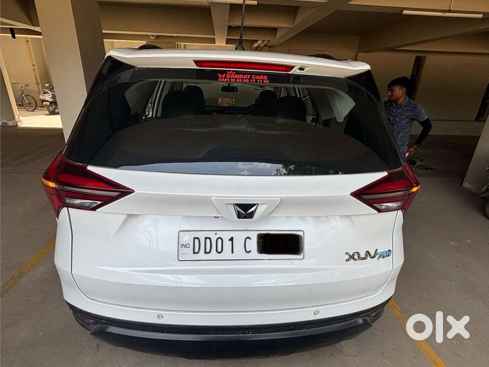 Mahindra Petrol Car 2023