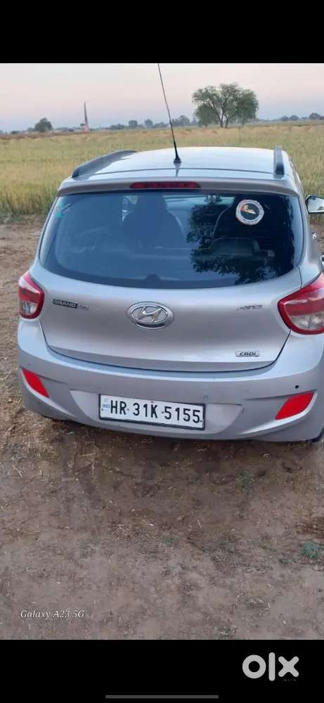 Hyundai Grand I10 Prime 2015 Diesel 120000 Km Driven
