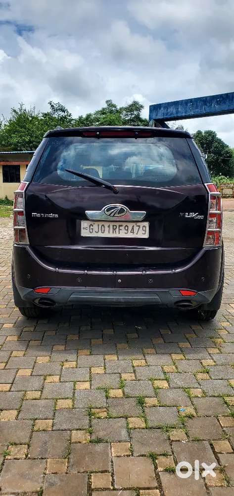Mahindra Xuv500 W8