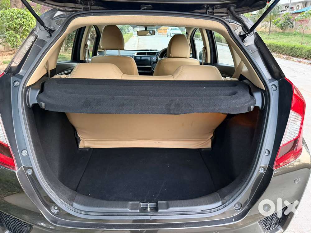 Honda Jazz V Automatic, 2018, Petrol