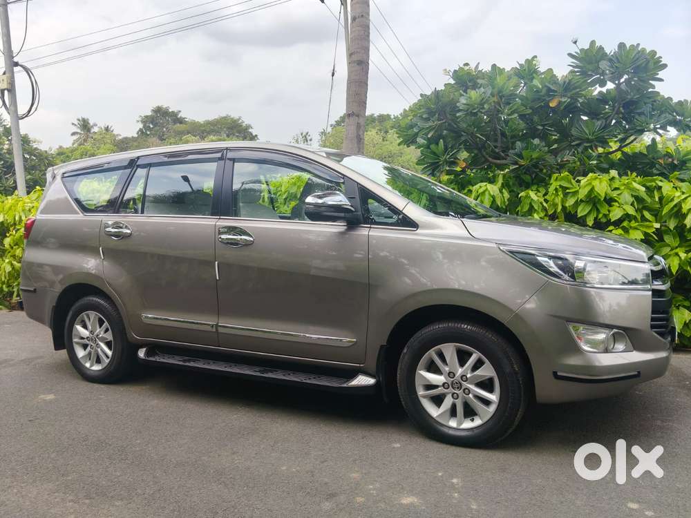Toyota Innova Crysta 2.4 G Mt, 2020, Diesel
