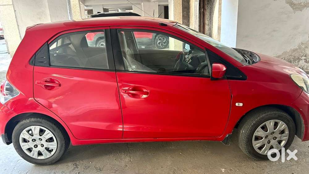 Honda Brio 2013 Petrol Well Maintained